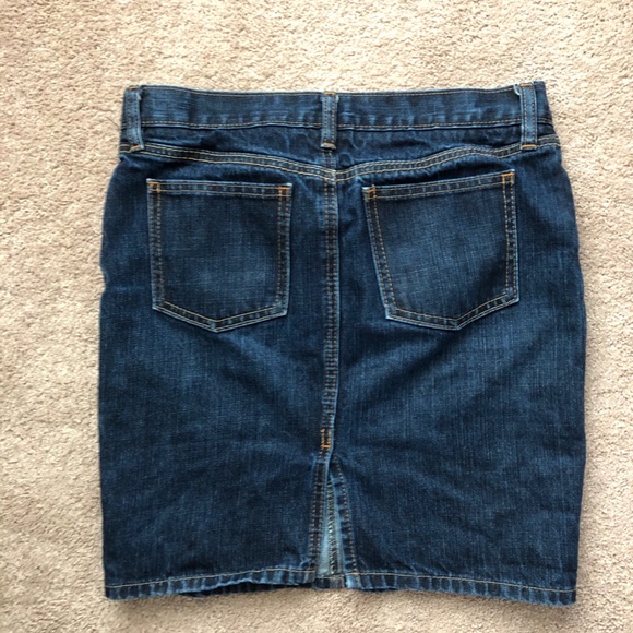 Medium Length Dark Jean Skirt💙 - Picture 5 of 5